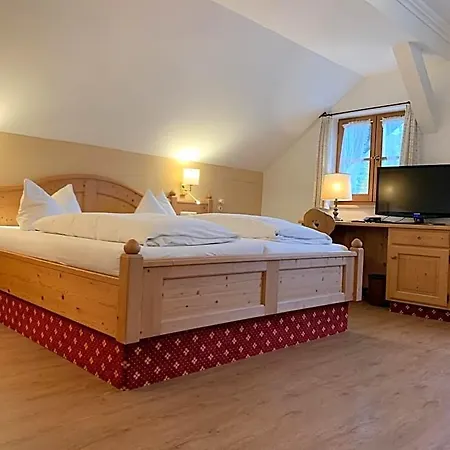 Hotel Zur Post Kochel am See