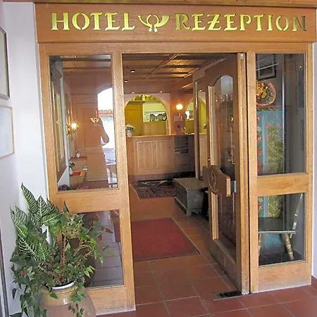 Hotel Zur Post 3*