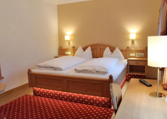 Zur Post 3* كوشل